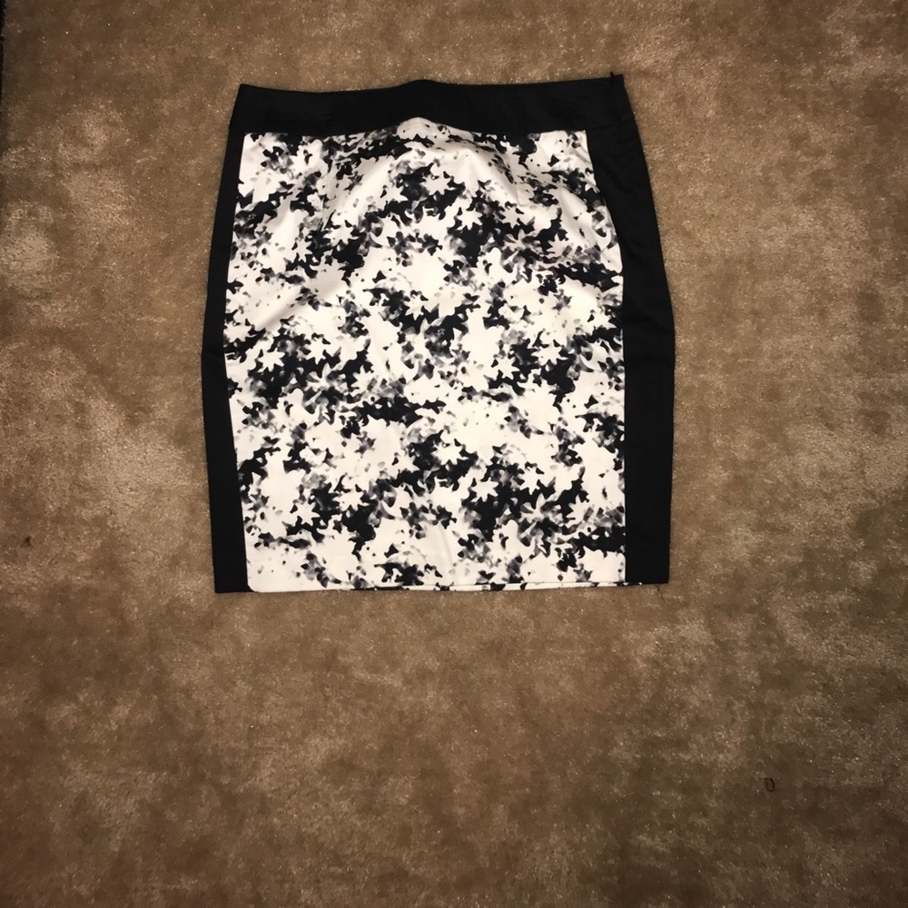 Apt 9 Skirt