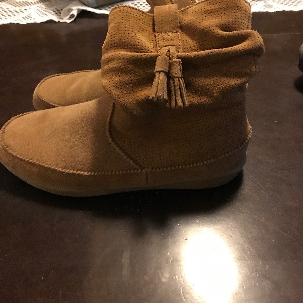 Brown ankle moccasin booties