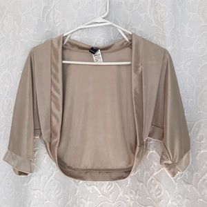 Champagne Windsor formal shrug