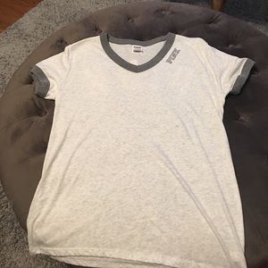 Vs pink t shirt