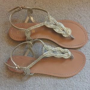 DSW UNISA GOLD BRAIDED SANDALS