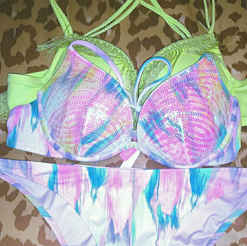 VICTORIAS SECRET Push-Up Bikini Bathing Suit Set