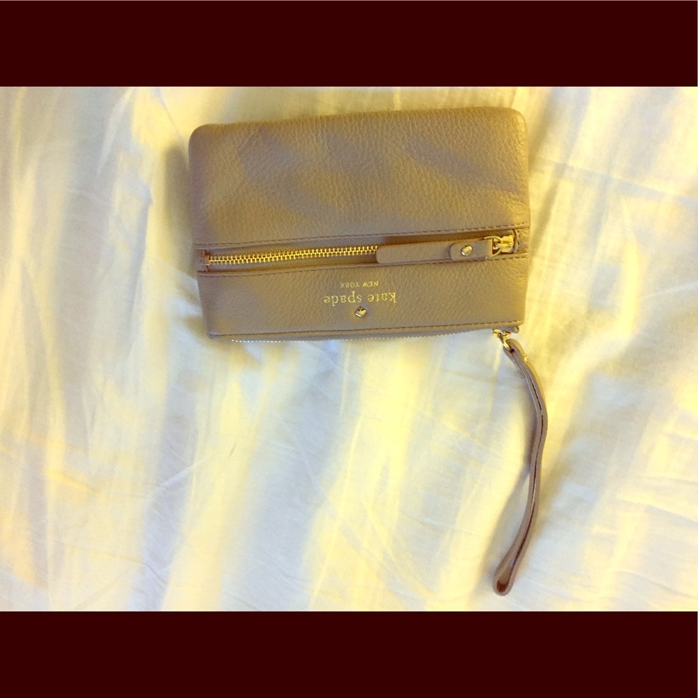 Kate Spade wristlet