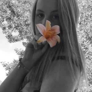 Meet your Posher, Angelina