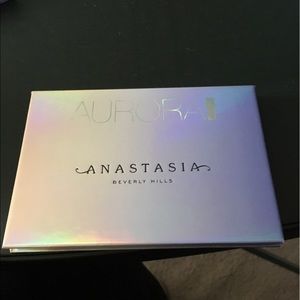 ANASTASIA AURORA GLOW KIT