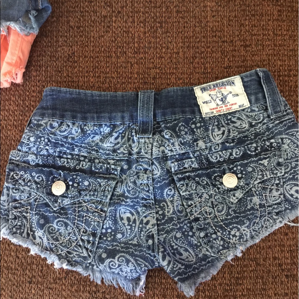 True religion shorts