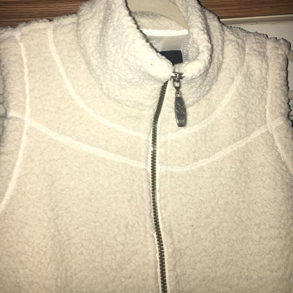 SOLD - Picture 2 of 4