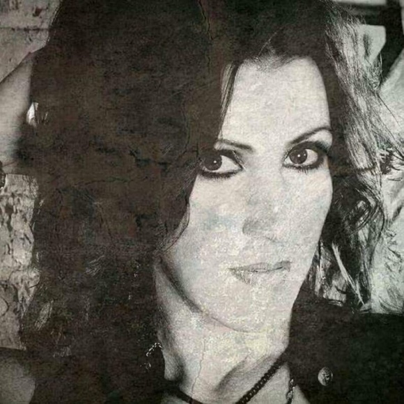 Meet your Posher, Tammy - Picture 2 of 7