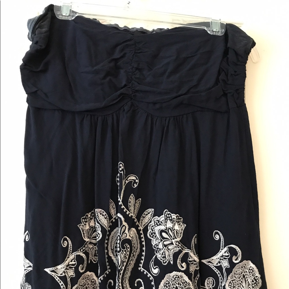 Navy Strapless Top with White Embroidery