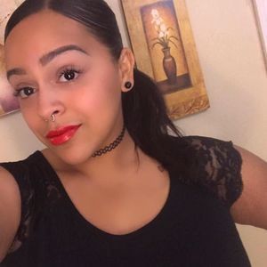 Meet your Posher, Sabrina