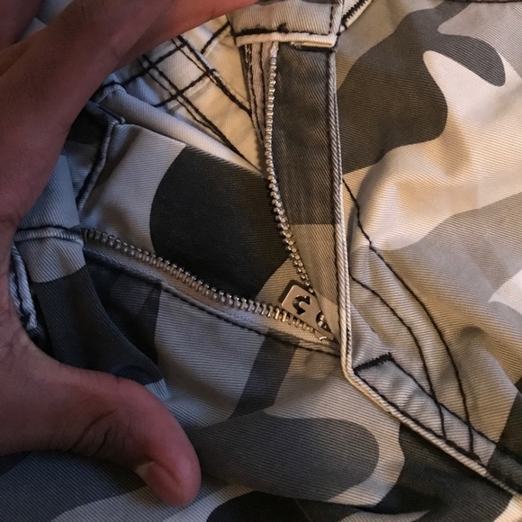 Slim Moto Camo True Religion Biker Jeans - Picture 4 of 8