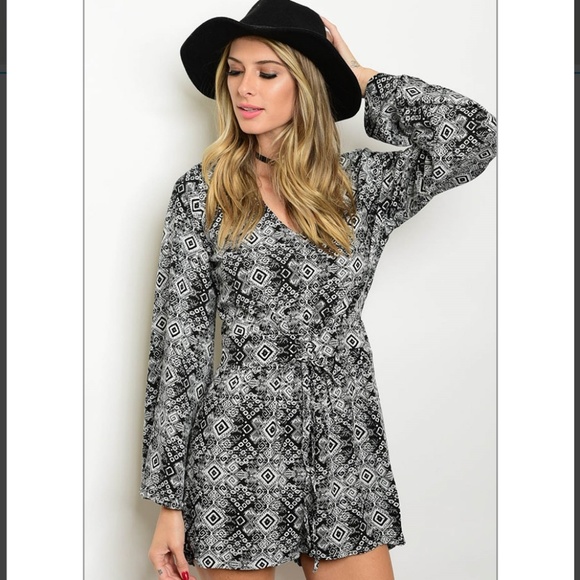 Black and White tribal Romper deco corset - Picture 2 of 3