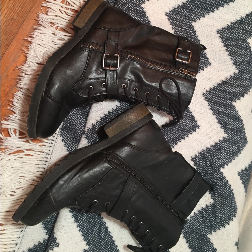 Hardly used army inspired boots