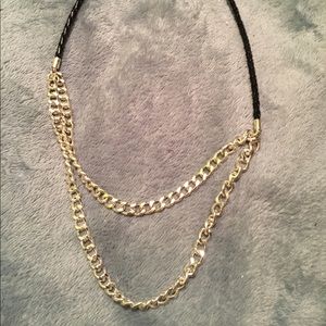 FAUX LEATHER AND CHAIN NECKLACE