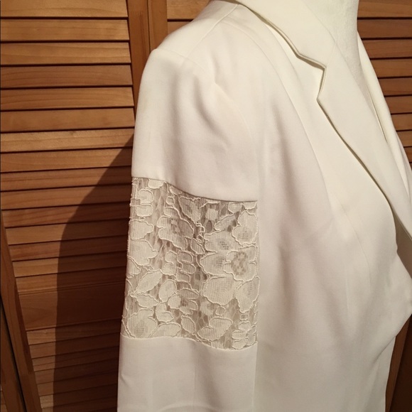 Chico's Black Label Lace Blazer - Picture 2 of 5