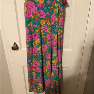 Lularoe EUC maxi skirt size medium