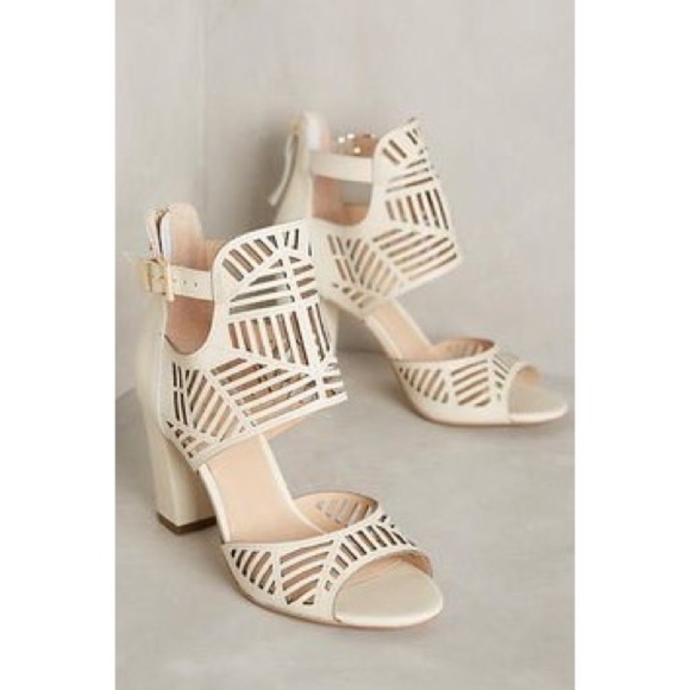 NIB Jordana Shooties from Anthropologie-Tan Size 7