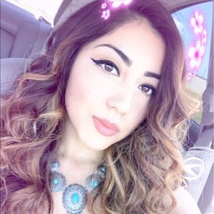 Meet your Posher, Maritza