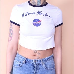 "I NEED MY SPACE" CROP TEE 👽🌎☄️✨🖖🏽