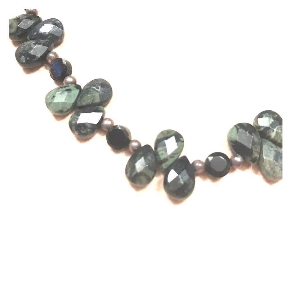 Beautiful green/black stone necklace