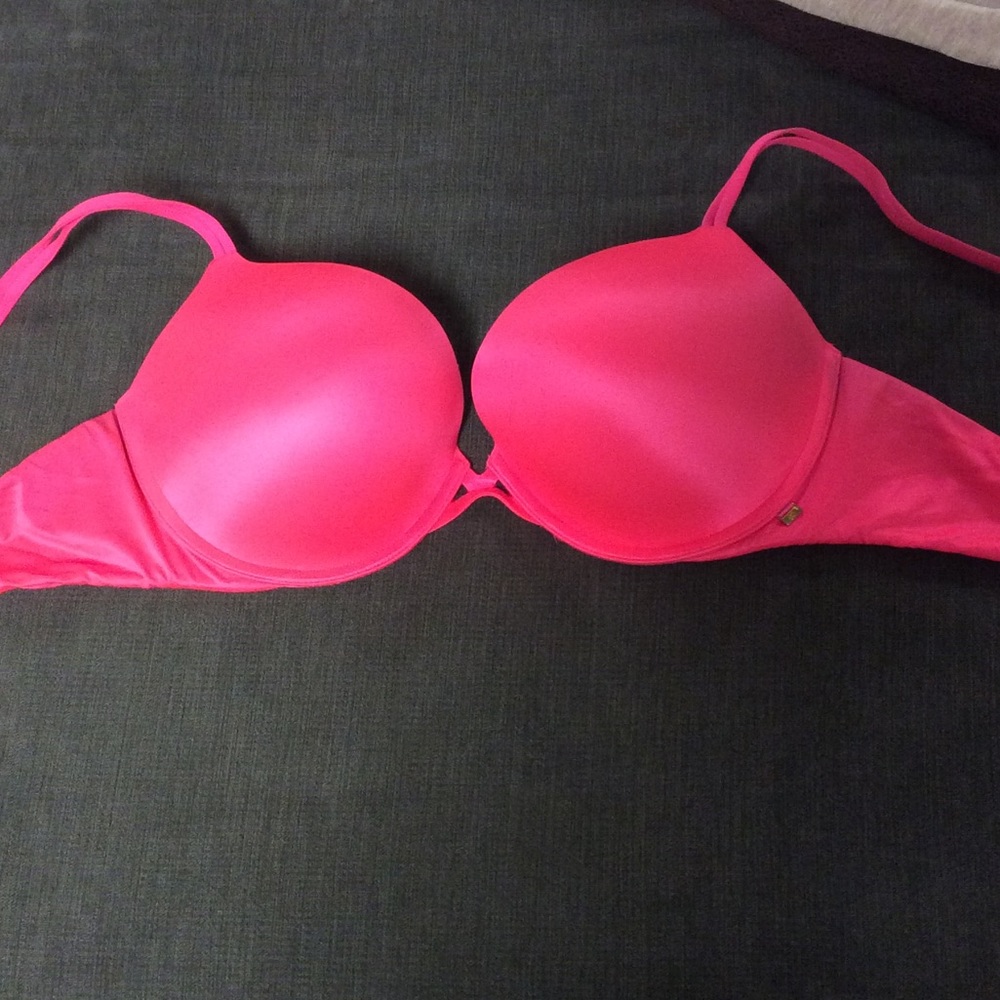 Victoria Secret 36 DD push up bra