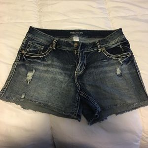 Maurice's denim shorts