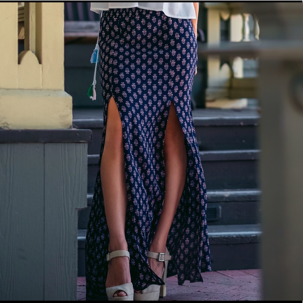 double slit // maxi skirt