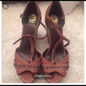 Vince Camuto Brown a studded Wedges 👡💛❤️💛🌸🌺