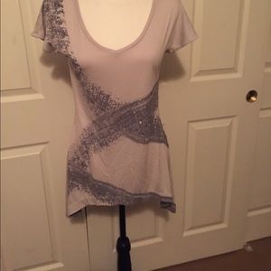 Light gray tunic tee