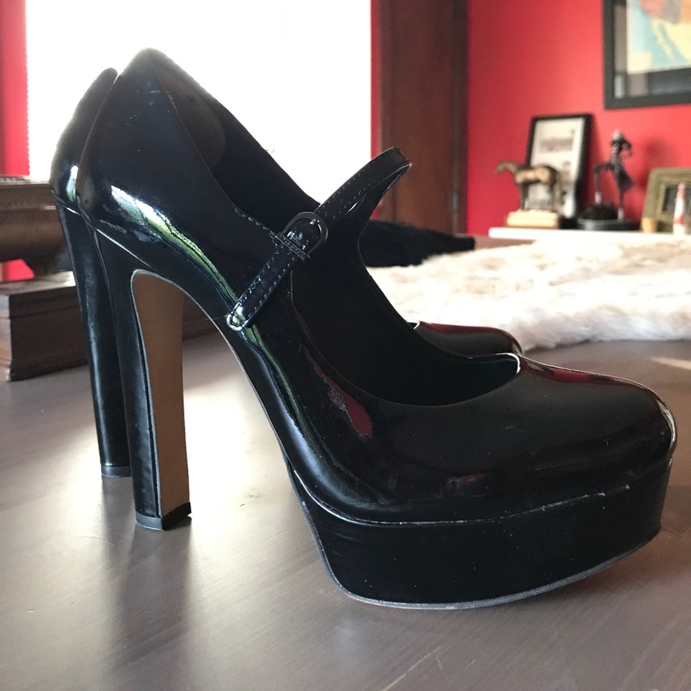 Vince Camuto  Mary Jane Patent Leather Pumps