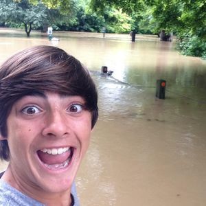 Meet your Posher, Cameron