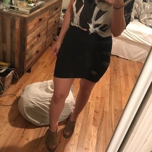 James Perse tight black/lightweight skirt