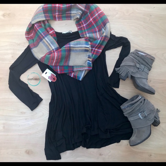 PRICE IS FIRM! 🔷TAUPE NAUGHTY MONKEY BOOTS - Picture 2 of 8