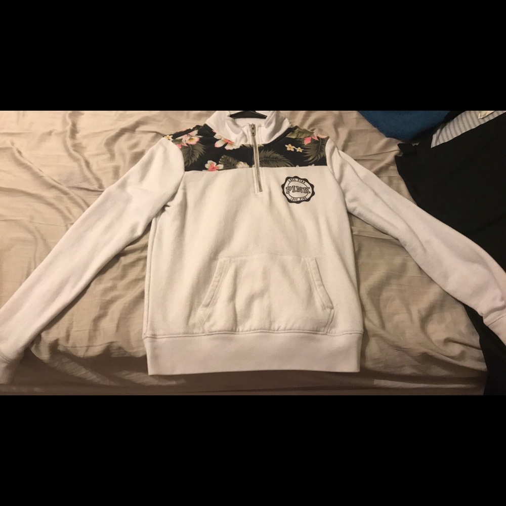 Vs quarter zip