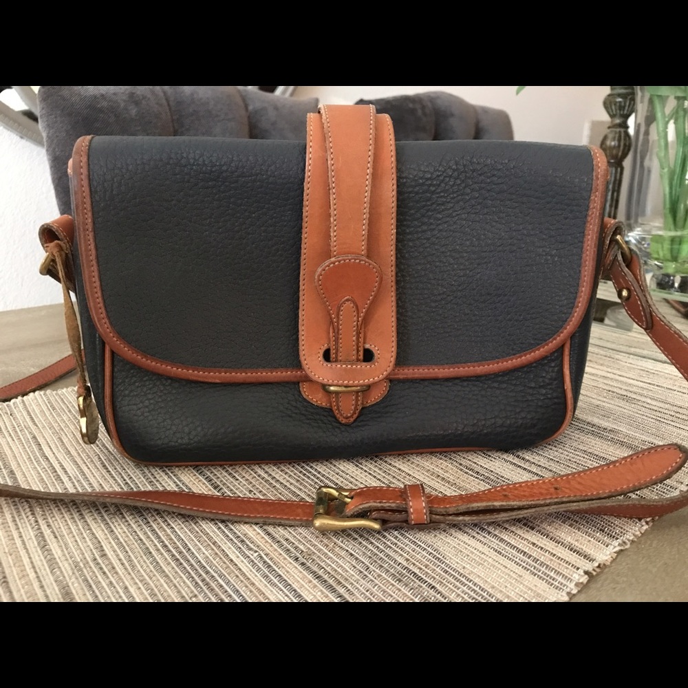 Vintage Dooney & Bourke Crossbody Bag