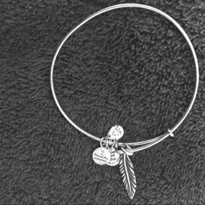 Alex and Ani Silver Feather Bangle✨