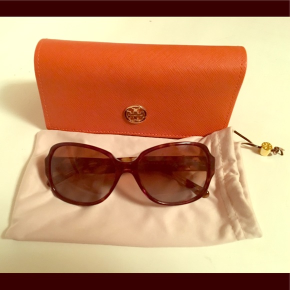 Tory Burch Sunglasses main image 5