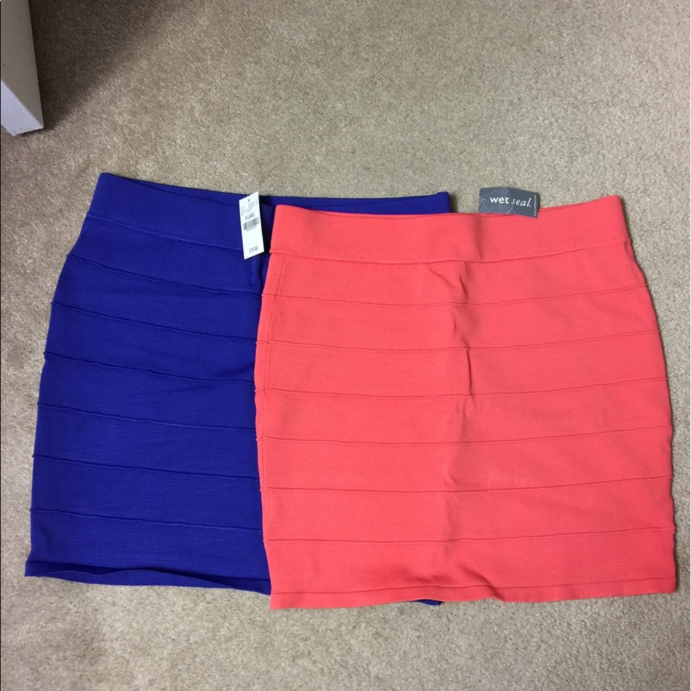 2 bundle NWT bodycon skirts