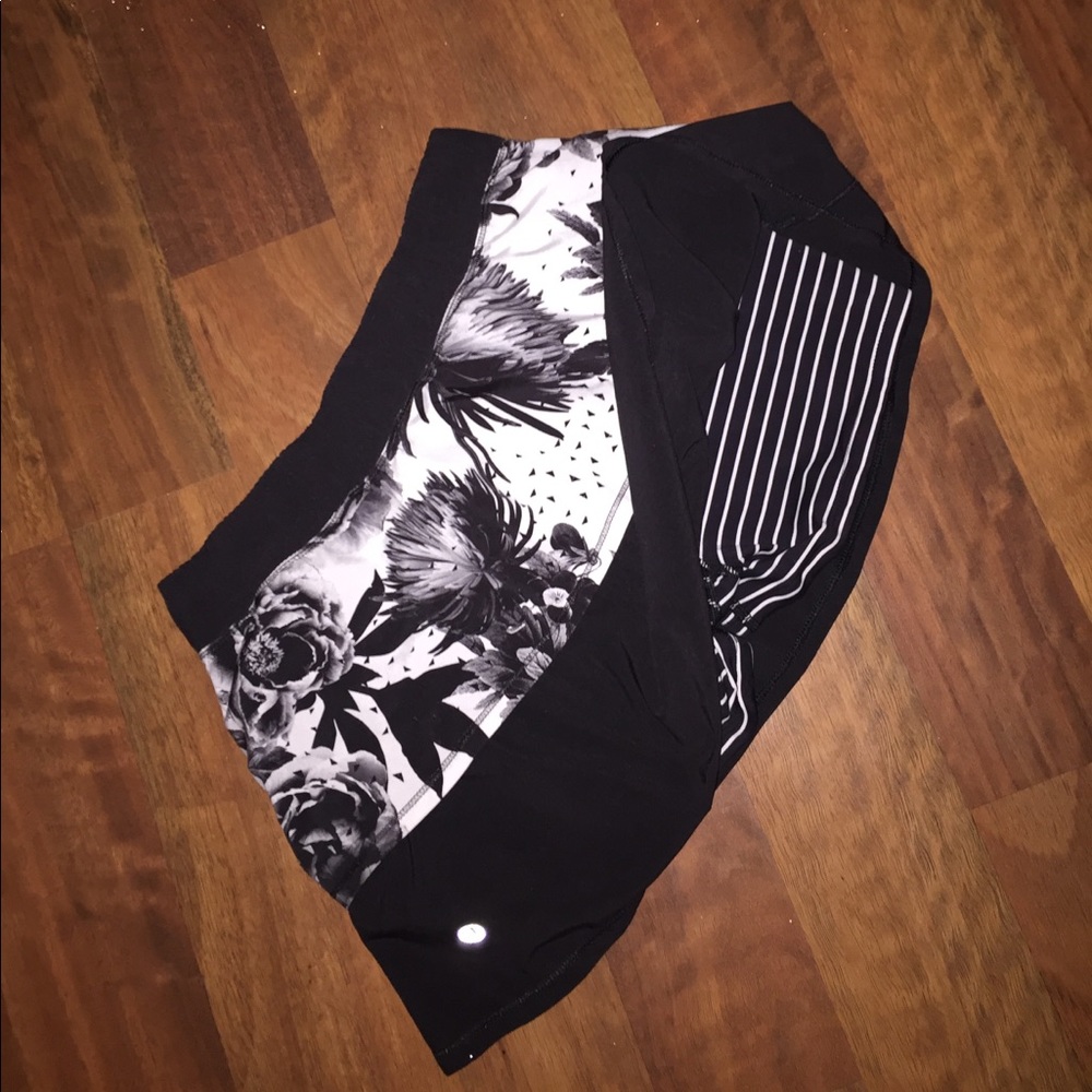 Lululemon floral skort excellent condition