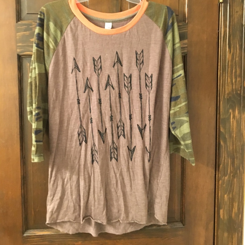 Arrow baseball tee brown/camo sleeves