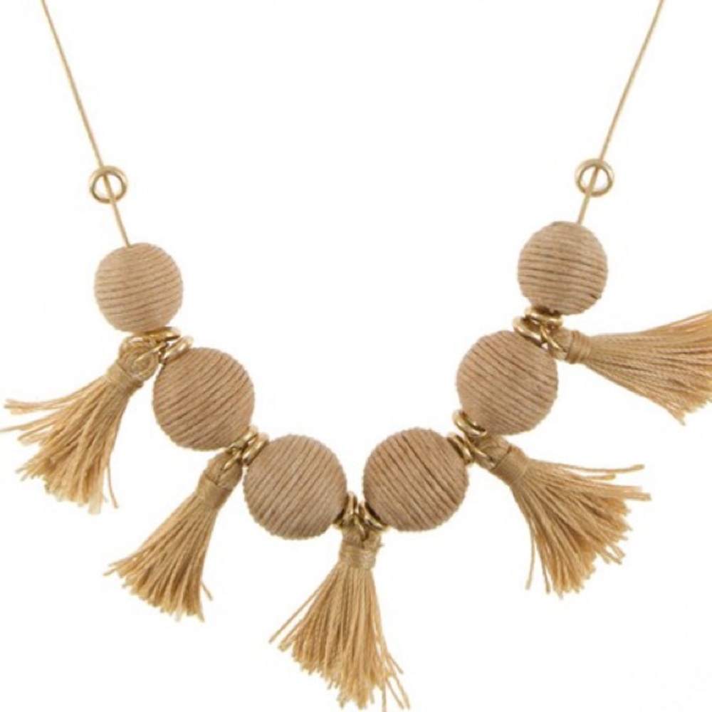 Necklace and earrings set