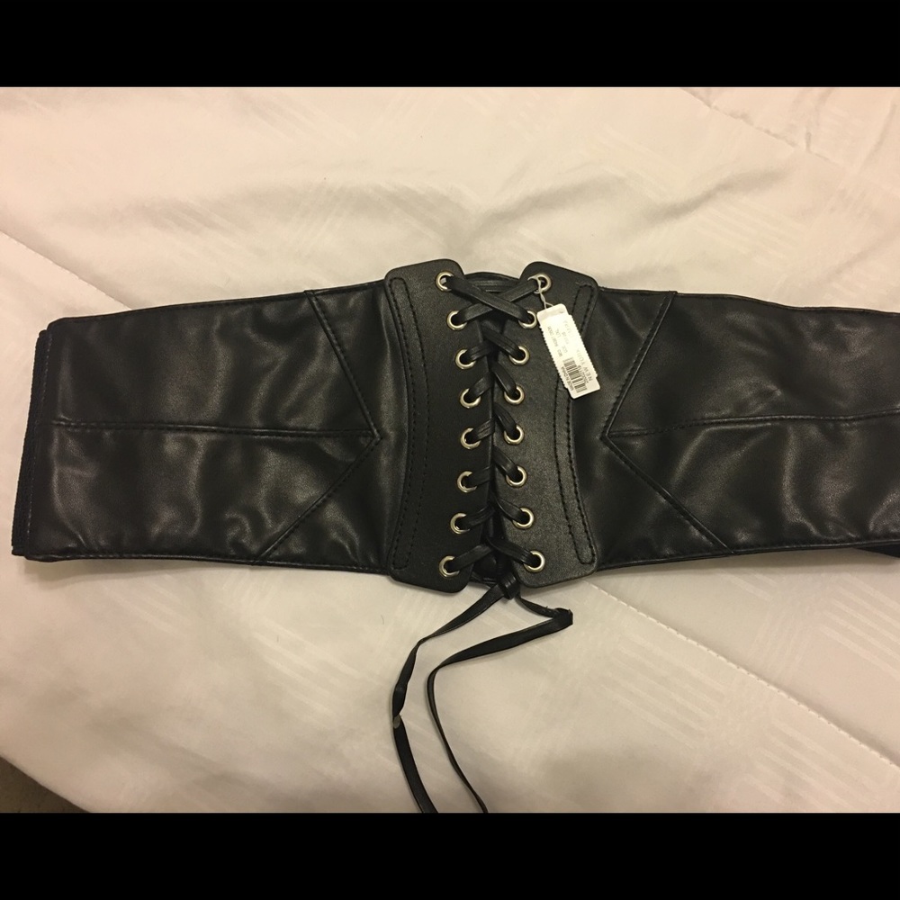 Black laced up belt Size XL