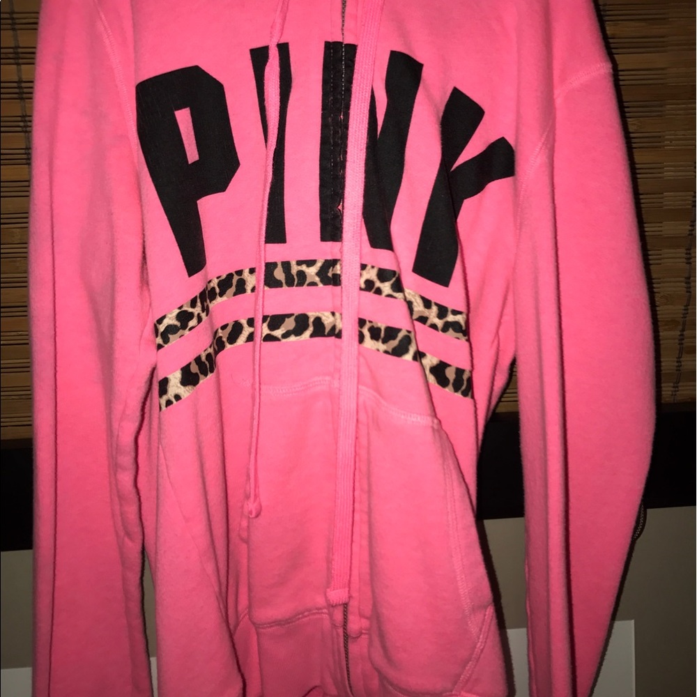 PINK Sweatshirt 🌺🌺