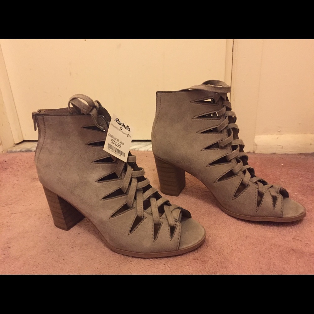 lace up peep toe suede bootie