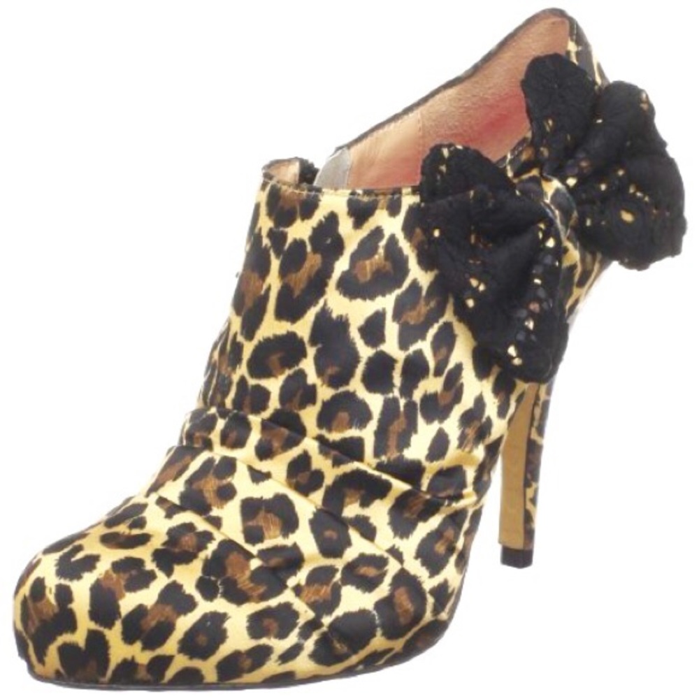 Brand New Pair of Betsey Johnson Leopard Booties.