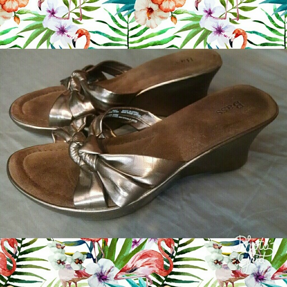 Bass Copper Metallic 3" Wedge Heels - Picture 3 of 8