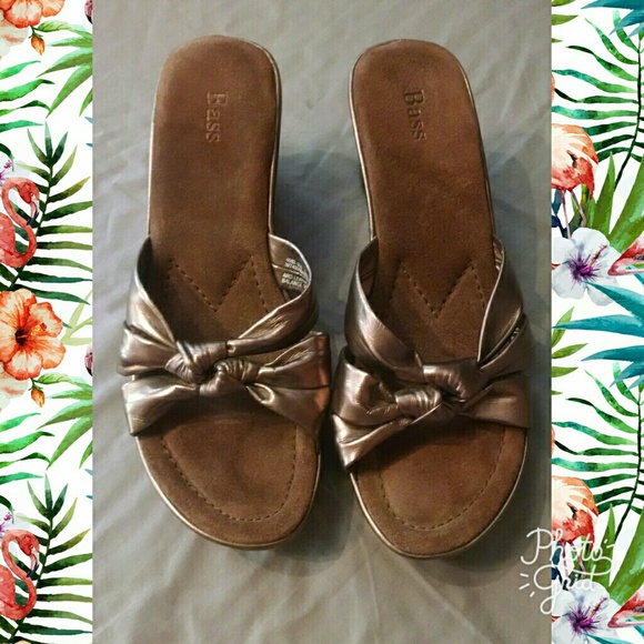 Bass Copper Metallic 3" Wedge Heels - Picture 6 of 8