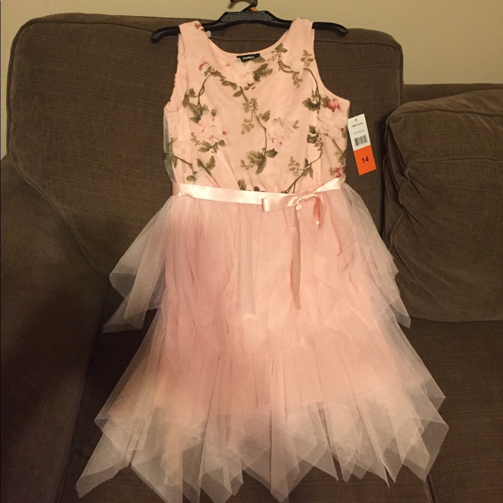 Girls dress