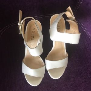 White Guess wedge heals Size 7