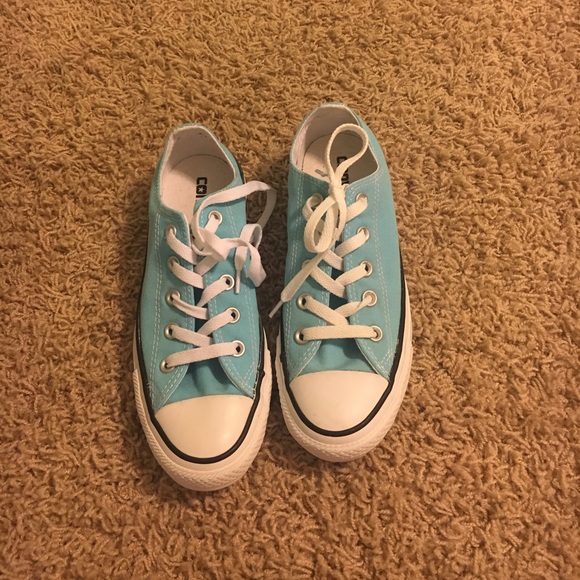 Converse Shoes - Blue size 6 converse
